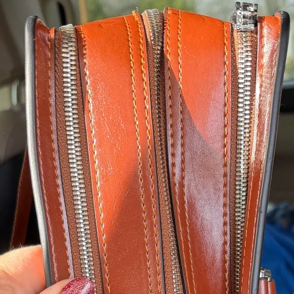 Bostanten Leather Briefcase - Picture 4 of 5